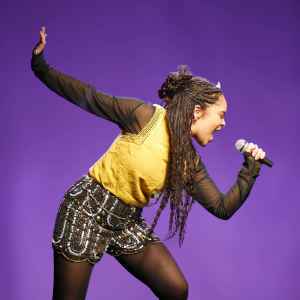 Six Musical Cast Portrait